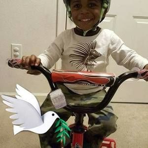 Meet your Posher, Funmilola